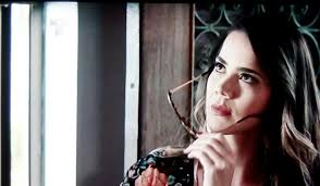 Why won't she admit that it is Her? 😂😂😂😂 Leo won't kill us😂😂 should  admit now and spoil Plans ong? Hwɛ this is just the beginning 😂😂😂 Emilia  yo nso nka wonyaa