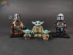Wm Wm899 A The Mandalorian With Baby Yoda Fig Comparison With Kf1301a Review