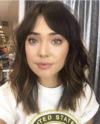 Medium length hairstyles are getting more and more popular among women who want to look stylish and trending. Medium Length Hair With Bangs Loganstanton Medium Length Hair With Bangs Medium Length Hair Styles Hair Styles