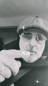 Reel by Robert Palumbo (@robertpalumbohair) · September 17, 2025