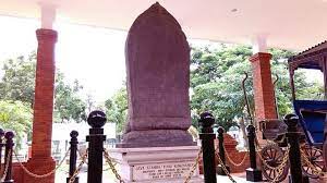 Wir drucken qualitäten für den jeweiligen einsatzweck. Museum Anjuk Ladang Info Tempat Wisata Dan Harga Tiket Masuk