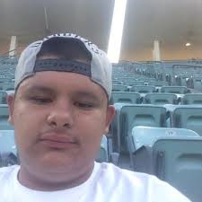 Jacob Corona (@bigdg52)