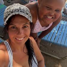 Enjoying some fun in the sun with my besties ❤️