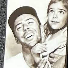 Caroline Ragan (@LumoseMarket)