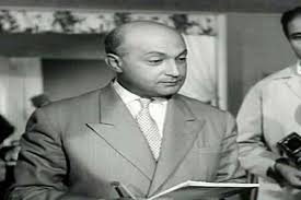 اشهر دكتور في السينما المصرية الفنان عبد العظيم كامل Egyptian Actress Egypt Art History Sign