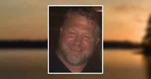 Allan Doran's Instagram, Twitter & Facebook