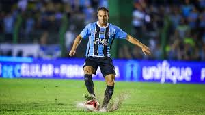Diretor executivo do Grêmio revela o motivo da saída de Arthur: "teve de abrir mão de um de seus melhores jogadores"