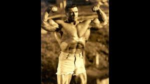 Connery was the first actor to portray the character james bond in film, starring in seven bond films between 1962 and 1983. Die Bodybuilding Karriere Von Sean Connery Mit Fotos Youtube