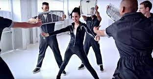 If the shoe fits) tartalom: Modern Hamupipoke Ha A Cipo Passzol A Cinderella Story If The Shoe Fits 2016 Mafab Hu