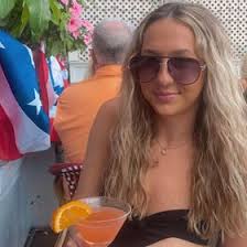 Cara Davis (dancerdavis0723)