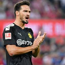 Football statistics of mats hummels including club and national team history. Bvb Entwarnung Bei Hummels