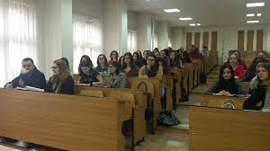 Specializari de licenta din cadrul facultatii de litere: StudenÅ£ii De La Litere PleacÄƒ La Specializare Cuvantul LibertÄƒÅ£ii