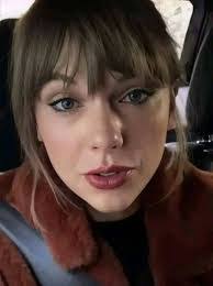 Nelda Davila's Instagram, Twitter & Facebook