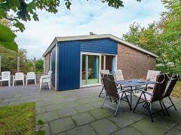Ameland, gemeinde ameland jetzt entdecken: Gemutliches Ferienhaus In Friesland Mit Garten In Nes Fur 6 Personen 3 Schlafzimmer Hund Erlaubt Bei Tourist Online Buchen Nr 366988
