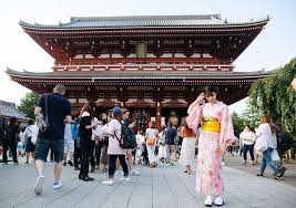 Itulah beberapa tempat wisata yang sangat hits dan menarik untuk dikunjungi ketika berada di kota surabaya. 4 Lokasi Cantik Ambil Gambar Di Tokyo Background Bangunan Tradisi Jepun Libur