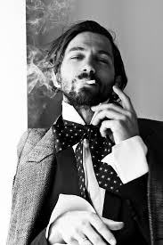 Michiel Huisman Dons Chic Fashions For Man Of The World Cover Shoot Michiel Huisman Beautiful Men Mens Fashion Trends