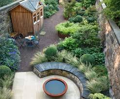 Coole 46 Einzigartige Moglichkeiten Ihren Kleinen Garten Zu Dekorieren Mehr U Check More At Ht Schmaler Garten Garten Grundriss Design Kleiner Garten