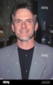 Rob paulsen hi-res stock photography and images