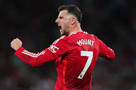 Manchester United Family | 🚨 BREAKING: Mason Mount is returning to team  training at Manchester United. #MUFC [lauriewhitwell] | Instagram