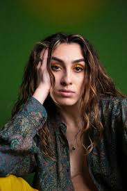 Studio Portraiture — ISABELLA PAGANO