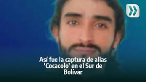Este martes, en el Sur de Bolívar, fue capturado Edwin Rincón, alias  'Cocacolo', quien estaba en el cartel de los más buscados en #Bucaramanga.  En las imágenes que las autoridades difundieron del