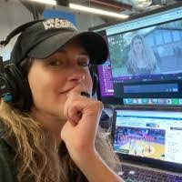 Elizabeth Matson's Instagram, Twitter & Facebook