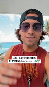 Who’s seeing this in Florida..? 🍻🌴#florida #tampa #tampaflorida  #countryconcert #countrymusic