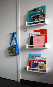 Boeken In Een Rek 4 Bookshelves Kids Diy Bookshelf Kids Kids Book Storage