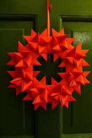 Origami Fur Weihnachten 9 Weihnachtsstern Faltanleitungen Origami Weihnachten Basteln Weihnachten Origami Stern Falten