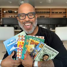 Notice anything unusual about this pic? 🤔