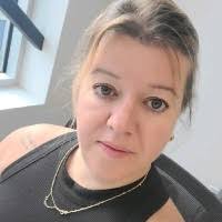 100+ "Sandra Dube" profiles