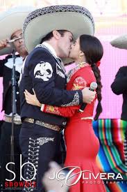 Que Bonito Amor El De Jorge Salinas Y Danna Garcia Latino Actors Movie Premiere Romantic Couples