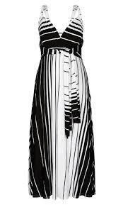 Black And White Striped Maxi Dress Plus Size City Chic Holiday Halter Maxi Dress Women S Plus Size Fashion Fashion Plus Size Fashion Plus Size Outfits