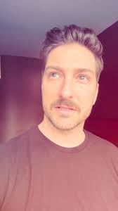 These two are always in my #hearties haha 😂 @erinkrakow @loriloughlin  #take2 #family