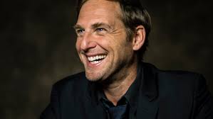 Josh Lucas Admits His Good Looks Sometimes Got Him "Dismissed"