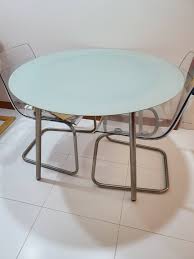 The table top in tempered glass is stain resistant and easy to clean. Ikea Salmi Round Glass Table Furniture Tables Chairs On Carousell