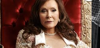 She was portrayed by bahar soomekh. Loretta Lynn Enlists Carrie Underwood Reba More For New Album Variety
