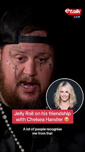 Jelly Roll gave a ✨huge shoutout✨ to one of his “biggest supporters”  Chelsea Handler. ❤️ The country star thanks her for giving him a platform 