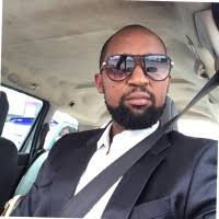 300+ perfiles de «Ashiagbor»