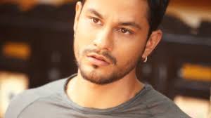 Kunal Khemu Height Age Girlfriend Wife Family Biography Facts More Starsunfolded Kunal khemu latest breaking news, pictures, photos and video news.