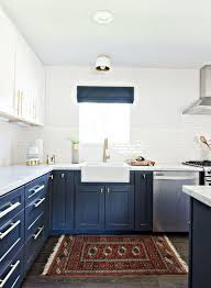 35 Two Tone Kitchen Cabinets To Reinspire Your Favorite Spot In The House Kitchen Design Trends Home Kitchens Kitchen Design