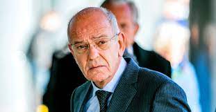Abn amro werd ervan verdacht onvoldoende te hebben gedaan om witwassen te voorkomen. Om Is Conducting Additional Investigation Into The Zalm Administration At Abn Amro Money Laundering Case Netherlands News Live