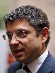 L'unibo inoltre dispone di scuole superiori, istituti e collegi tra i quali il collegio superiore, di strutture per la ricerca, quali i centri interdipartimentali e una rete di strutture. Francesco Ubertini Engineer Wikipedia