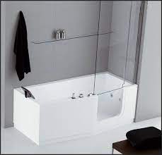 Come detto sopra una vasca da bagno per disabili o per anziani deve supportare oltre che il corpo anche l'umore. Vasca Da Bagno Con Sportello Una Soluzione Per Gli Anziani