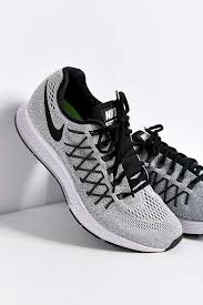 Black And White Nike Running Shoes Womens Nike Shoes On Twitter Nike Shoes Roshe Nike Shoes Women Running Shoes Nike