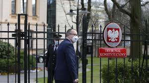 Rzecznik praw obywatelskich i jego spotkania regionalne june 4 · tour de konstytucja pl w radomiu, przejazd konstytucji po polsce, zaczął się 4 czerwca 2021 r. Julia Przylebska Oglosila Wyrok Przepis Ktory Pozwalal Bodnarowi Pelnic Funkcje Rpo Niezgodny Z Konstytucja