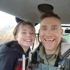 Hennikers Holsteins Trevor Warren (@hennikers.holsteins) • Facebook