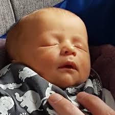 Little Louie Feehan arrived safely last Tues 5th Nov 🤗🥰🤗🥰🤗 One week  old today 💞💙💞 Bobby is the best big brother, more than happy to help  😉💙🤗 We are only slightly besotted