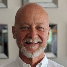 Leeann Schafer's Instagram, Twitter & Facebook