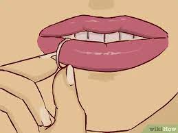 How To Treat A Cut Lip (With Pictures) - Wikihow